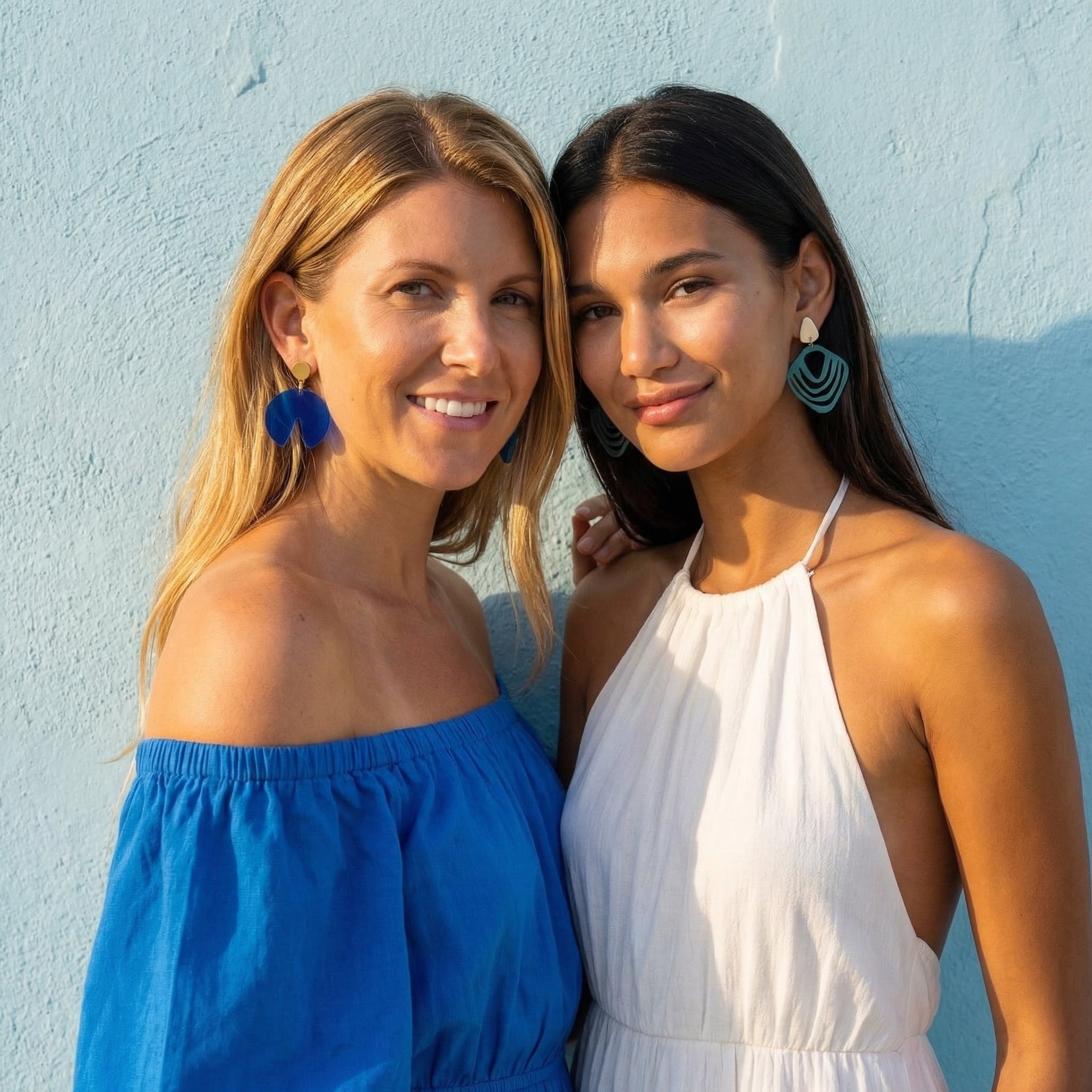 Schmuck aus Acryl von ZIMI in Blautönen