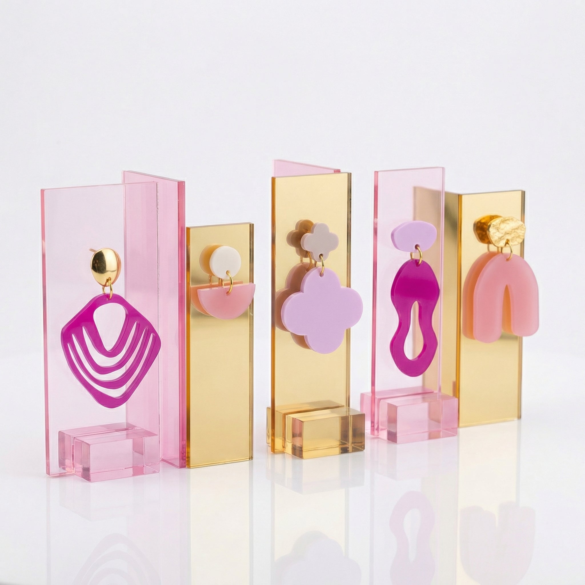 Schmuck aus Acryl von ZIMI in Pink und rose