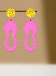 Rosavell – Organische Pink Acryl Ohrringe mit Goldstecker | Handgemachte Statement Ohrringe | ZIMI Jewelry