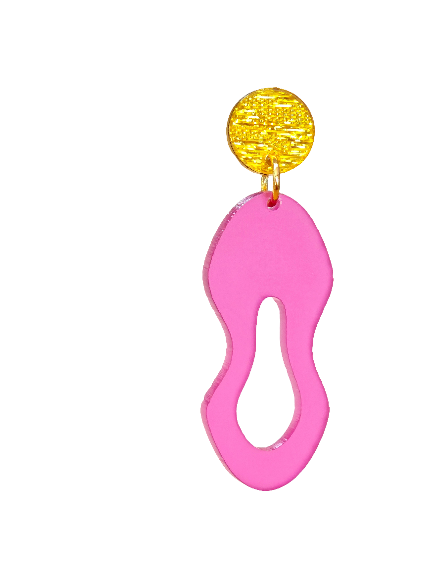 Rosavell – Organische Pink Acryl Ohrringe mit Goldstecker | Handgemachte Statement Ohrringe | ZIMI Jewelry