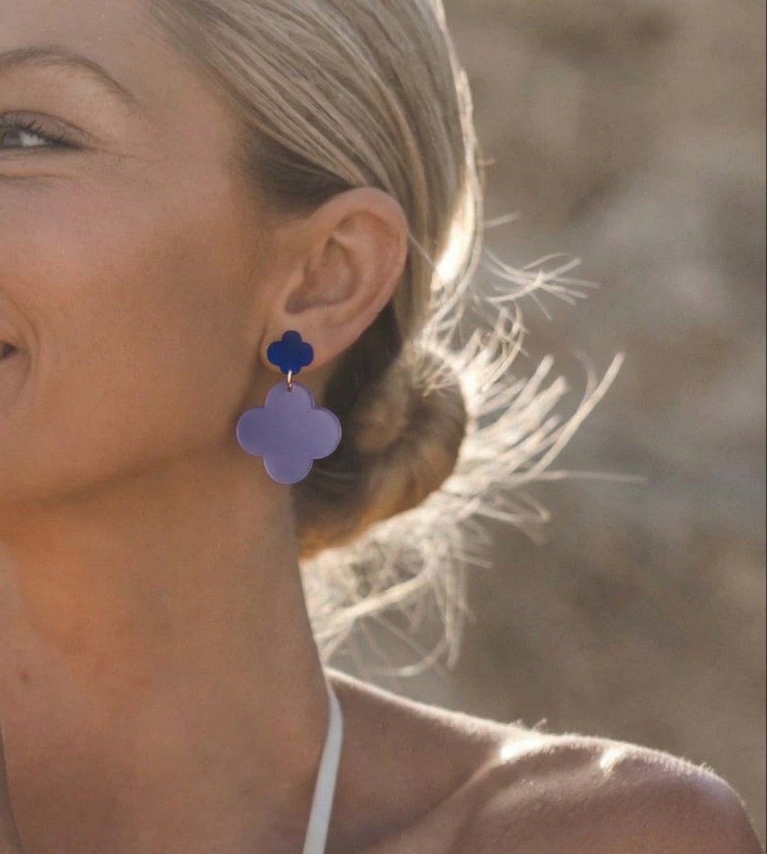 Himmelsklee – Kleeblatt-Ohrringe Blau & Flieder | Handgemachte Statement Ohrringe | ZIMI Jewelry