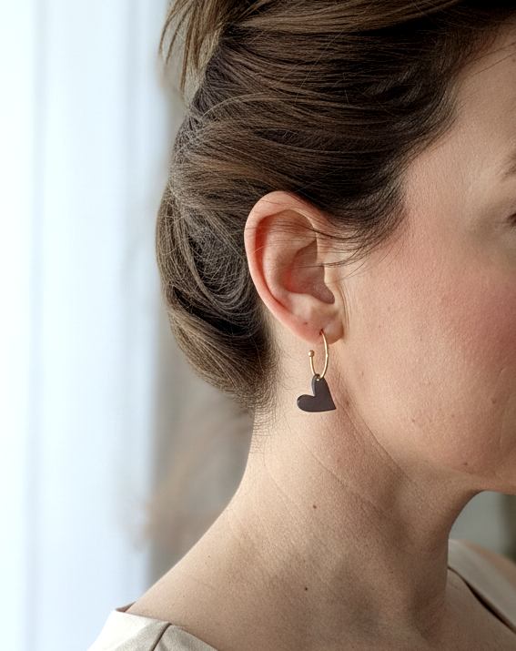 Herz Creolen – Schwarz Acryl Anhänger (wechselbare Herzen)