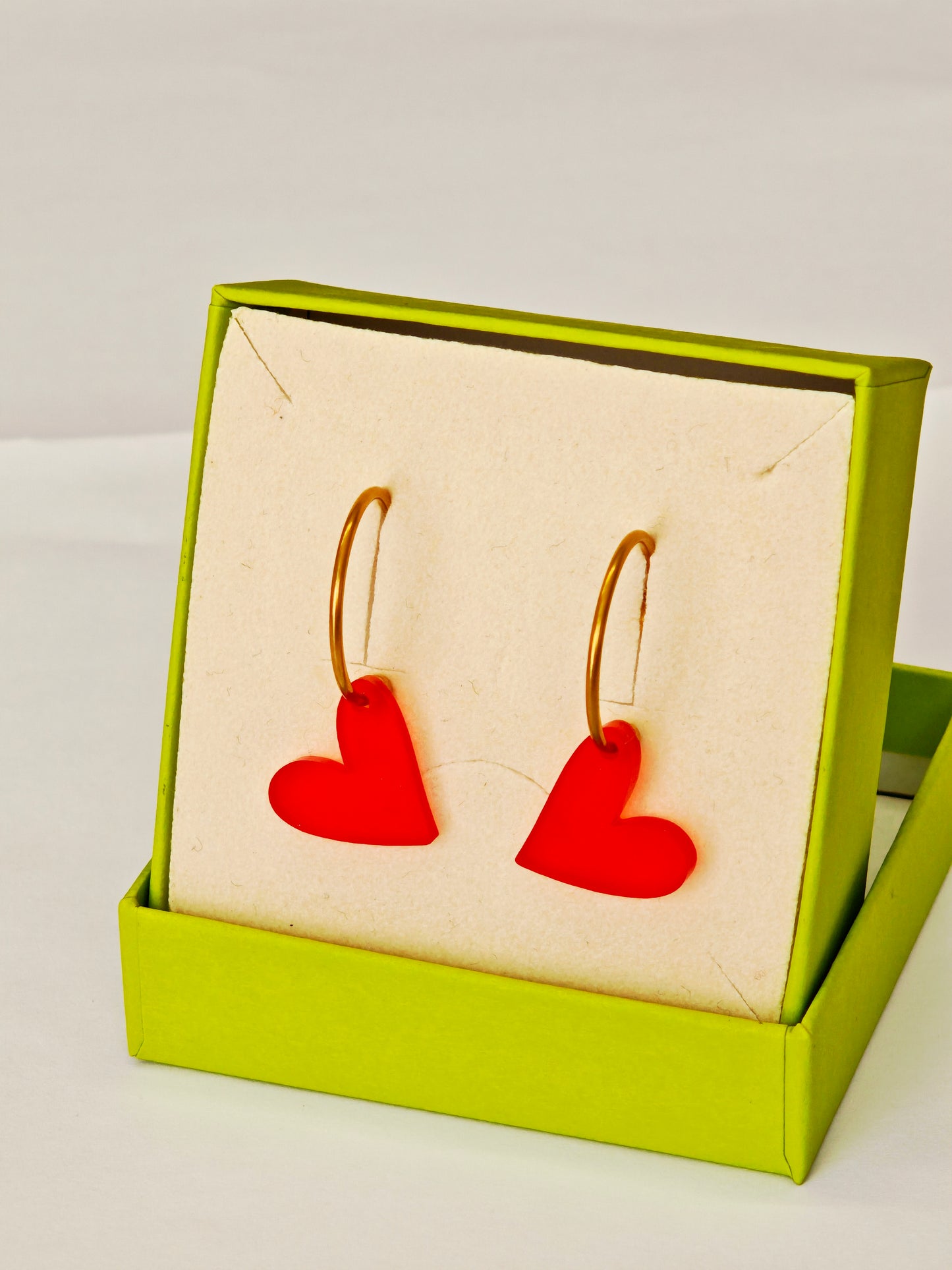 Herz Creolen – Roten Acryl Anhänger (wechselbare Herzen)